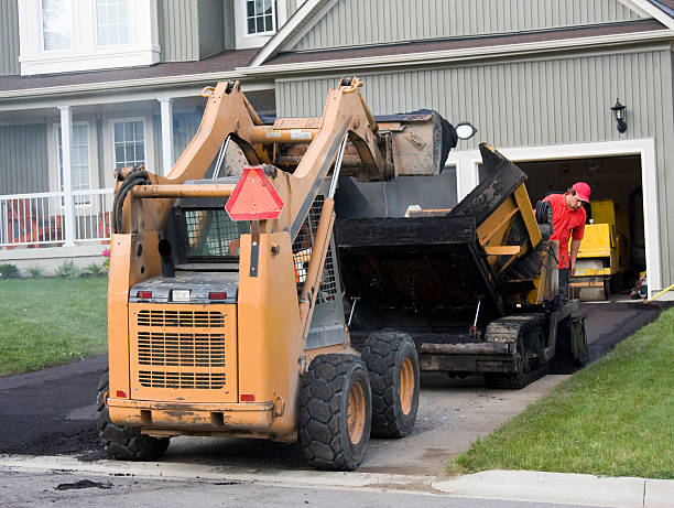 Best Driveway Paving Contractor  in Center Point, IA